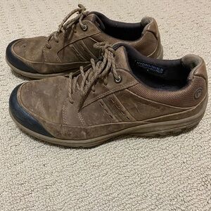 Rockport Brown Leather Hydro-Shield Lace Up Waterproof Mens Shoe, Size 9.5.